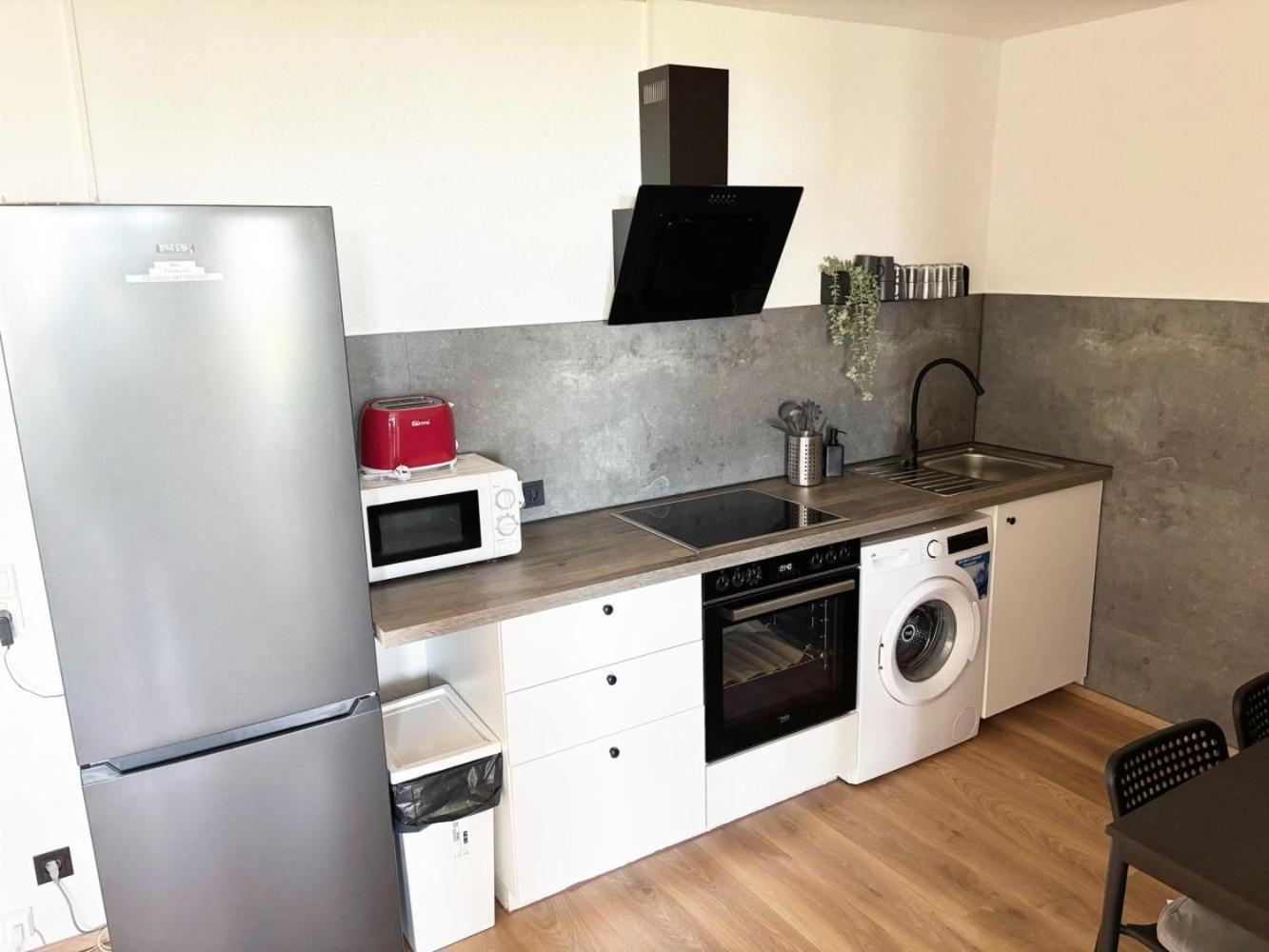 Cologne Fair Apartment With Cathedral View ภายนอก รูปภาพ